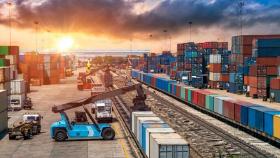 Сухопутные коридоры приняли не более 15% грузов из Ормузского пролива